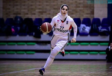 بیوگرافی فائزه شهریاری بسکتبالیست ایرانی