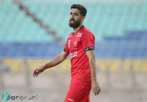 فرجی همچنان با پرسپولیس 